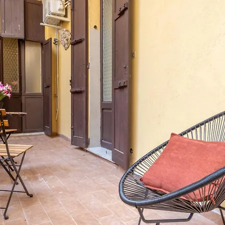 Parione Apartmán *